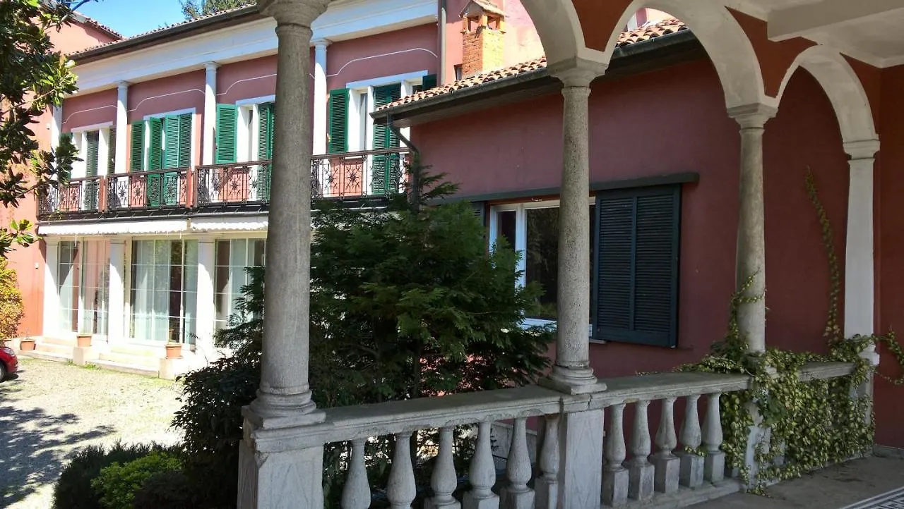 Villa Magnolia Lago Maggiore Besozzo Bed & Breakfast