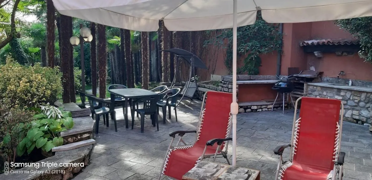 Villa Magnolia Lago Maggiore Besozzo Bed & Breakfast