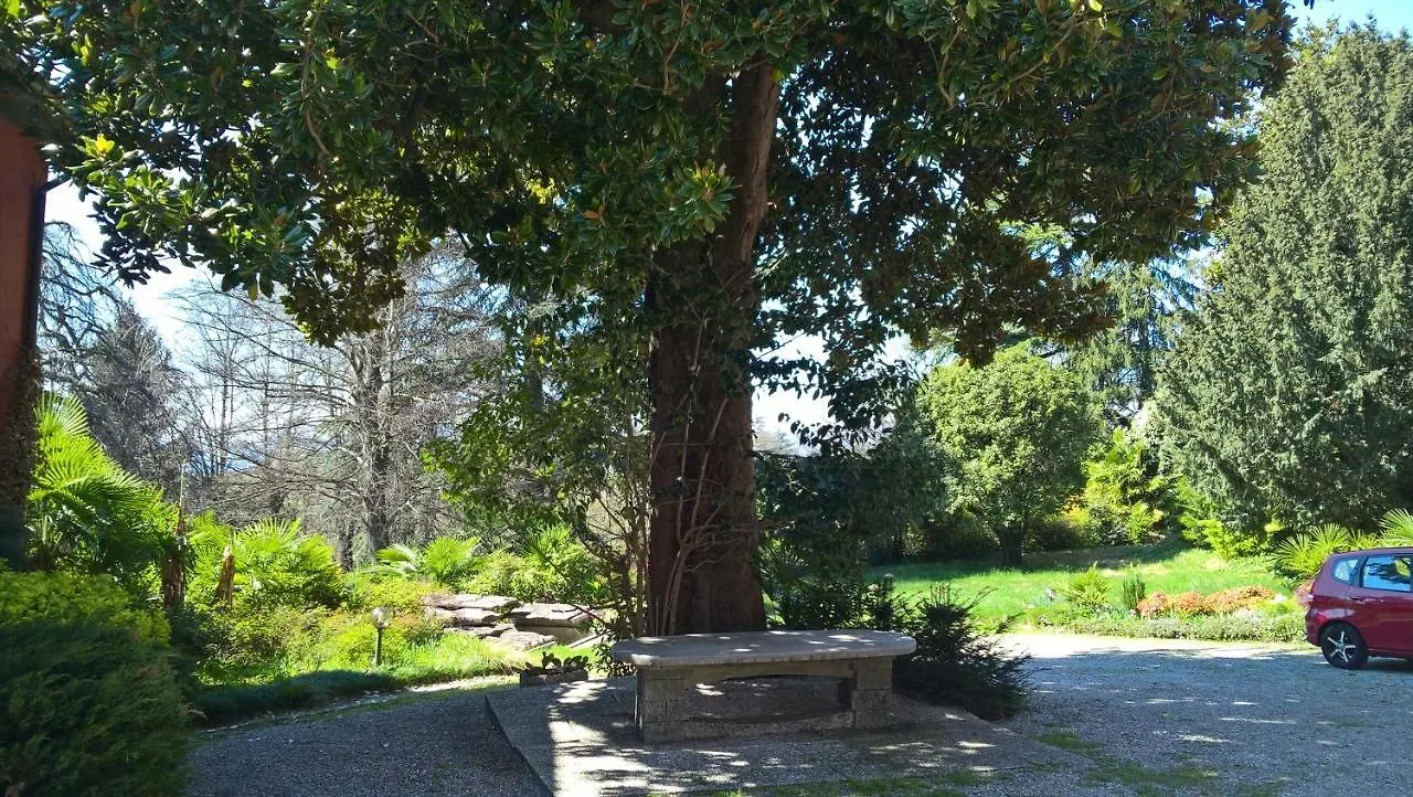 Bed & Breakfast Villa Magnolia Lago Maggiore Besozzo